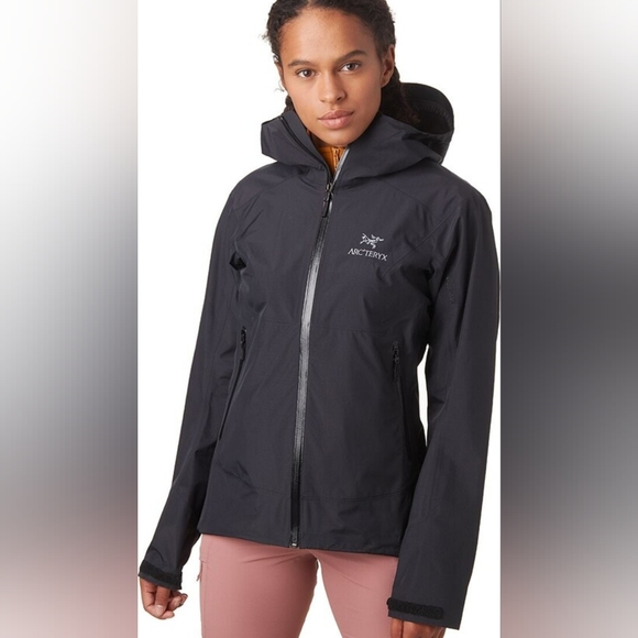 Arc'teryx Jackets & Coats The Arcteryx Rain Jacket Size M In Vguc